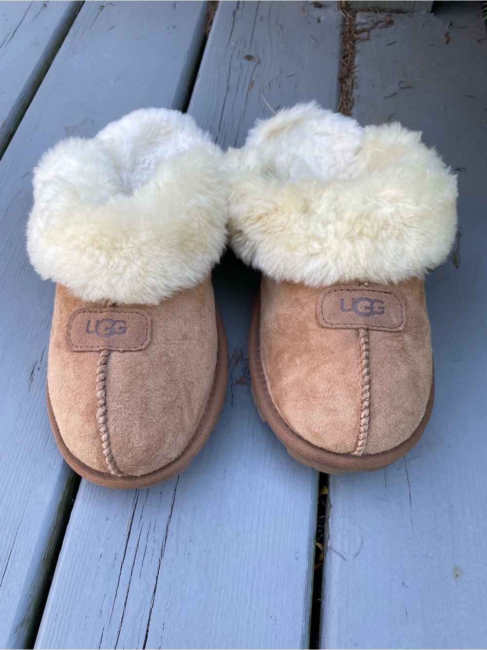 UGG women Coquette Slippers size 7